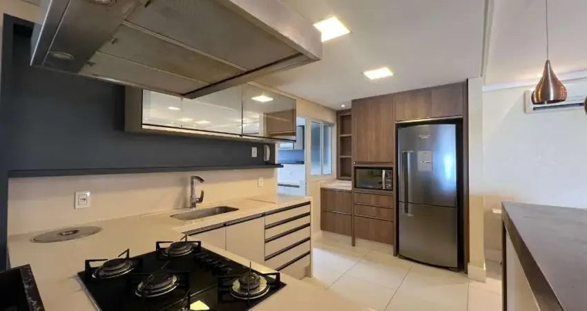 Apartamento com 3 quartos para alugar na Boulevard Paulo Zimmer, 101, Agronômica, Florianópolis