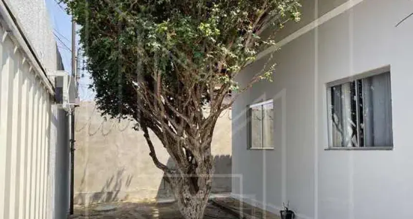 Casa para Venda em Caldas Novas, Estância Itaici 1, 3 dormitórios, 1 suíte, 2 banheiros, 4 vagas