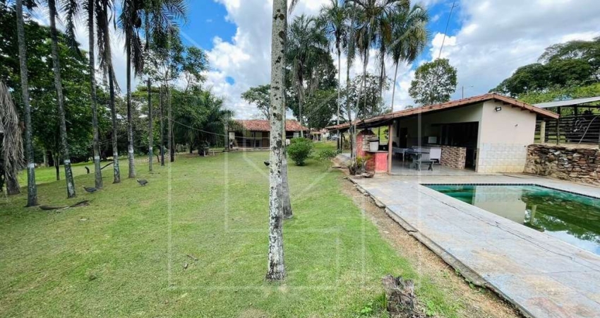 Fazenda para Venda em Hidrolândia, Zona Rural, 3 dormitórios, 1 banheiro