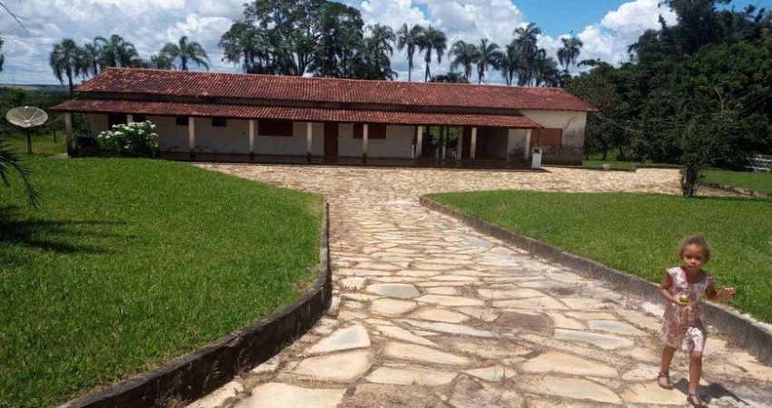 Chácara / sítio com 3 quartos à venda na Avenida Central, Jardim Nova Esperança, Goiânia