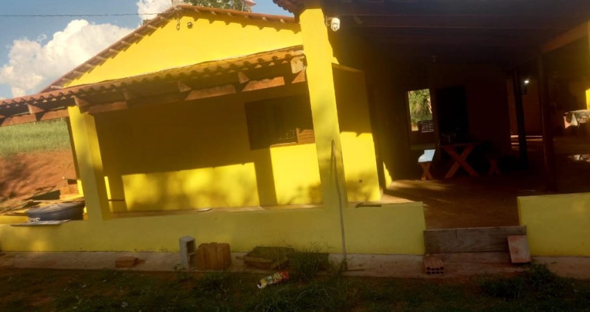 Fazenda à venda na Avenida Ramiro Teixeira, 10, Setor Central, Serranópolis