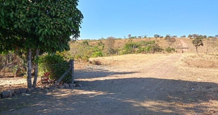 Fazenda com 2 salas à venda na Praça Doutor Pedro Ludovico Teixeira, 6, Setor Central, Goiânia