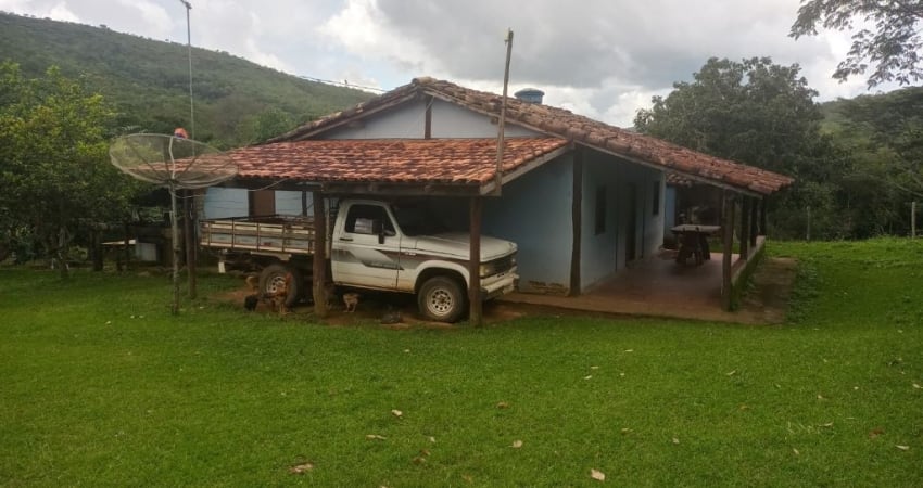 Fazenda com 3 salas à venda na Avenida Goiás, 2, Setor Central, Goiânia
