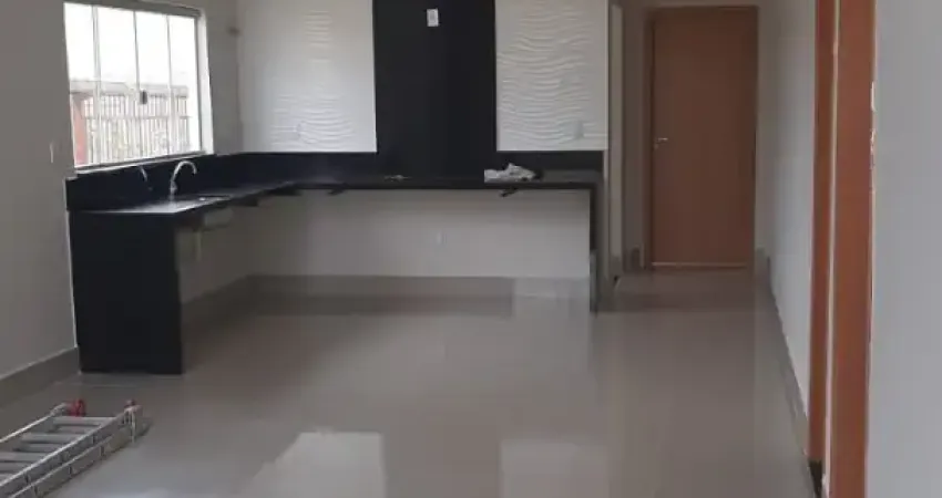 Belissa casa poecelanato e toda reformada com fino acabamento no setor o