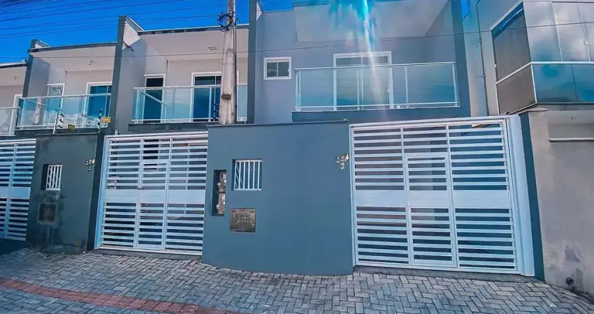 Sobrado com 3 dormitórios à venda, 125 m² por r$ 780.000 - itacolomi - balneário piçarras/sc