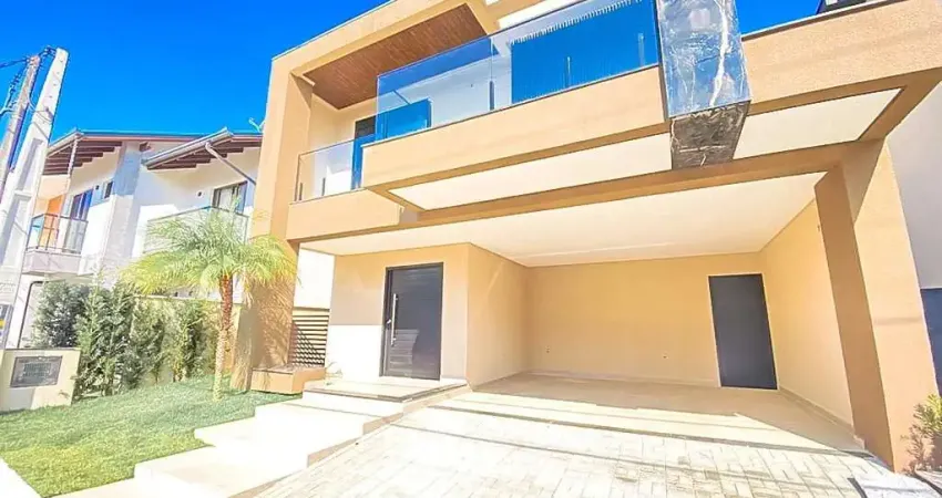 Casa com 4 dormitórios à venda, 224 m² por R$ 2.400.000 - Centro - Balneário Piçarras/SC