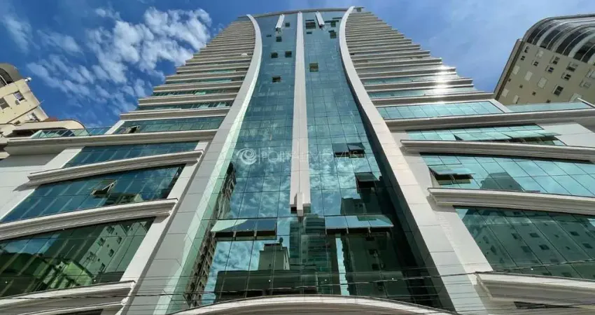 Residencial la lumière: luxuoso apartamento mobiliado com 4 suítes e extensa área de lazer