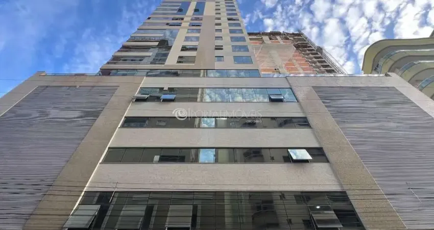 Residencial dom otávio: cobertura mobiliada com 4 suítes e completa área de lazer em meia praia