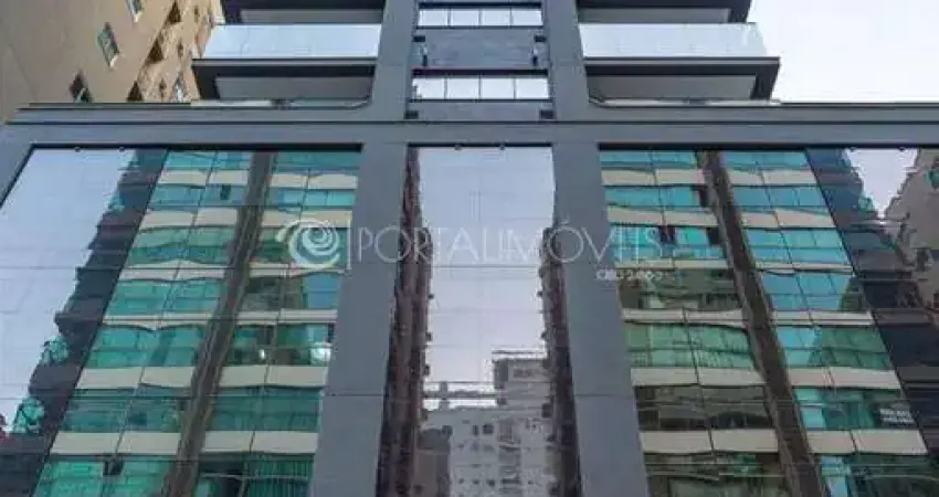 Apartamento com 3 quartos à venda na Rua 236, 203, Meia Praia, Itapema