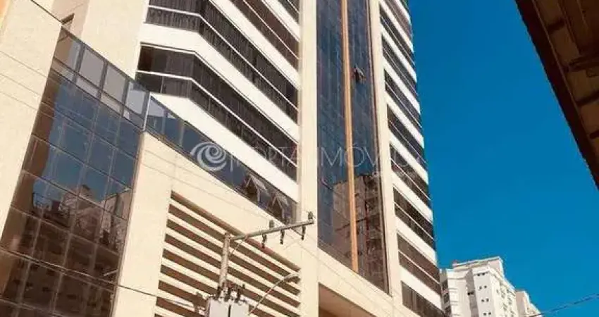 Apartamento com 3 quartos à venda na Rua 296, 65, Meia Praia, Itapema