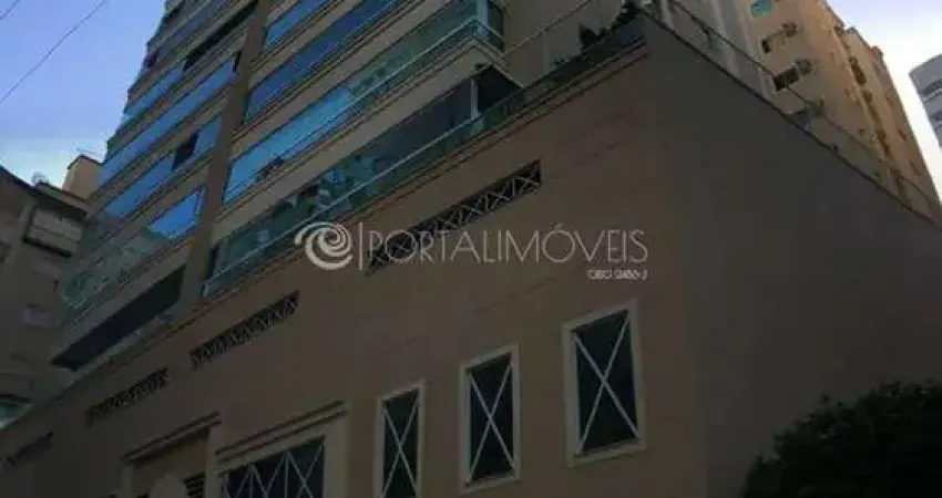 Apartamento com 4 quartos à venda na Rua 224, 170, Meia Praia, Itapema