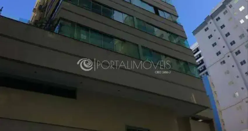 Apartamento com 3 quartos à venda na Rua 238, 155, Meia Praia, Itapema