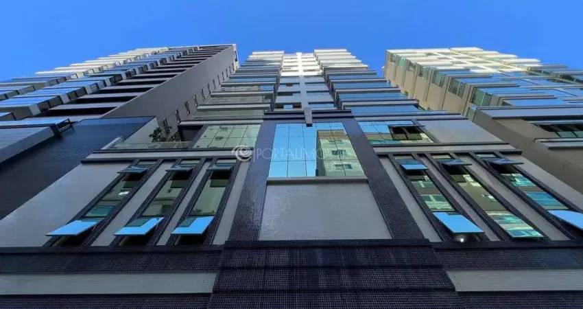 Apartamento mobiliado com 03 suítes e lazer completo em meia praia - itapema/sc