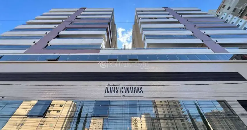 Finamente mobiliado com 2 suítes e 2 vagas – 108m² de conforto em meia praia!