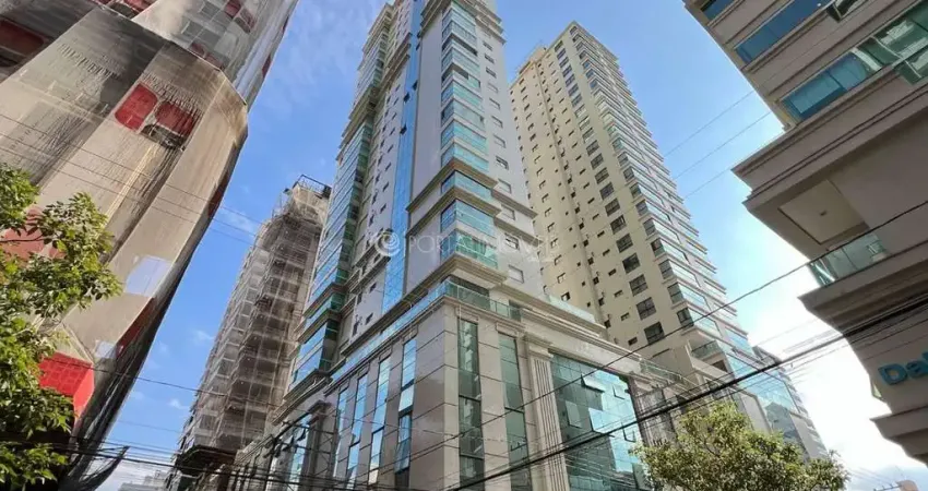 Alto padrão na meia praia: 4 dormitórios no grand soleil com vista incrível e lazer completo!