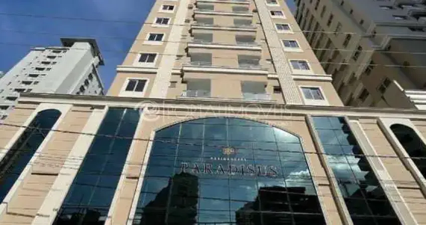 Apartamento com piscina, 2 vagas e churrasqueira – semi mobiliado