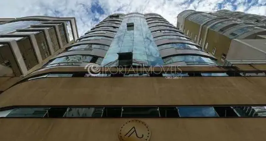 Aconchego e sofisticação com terraço privativo – 2 quartos em meia praia