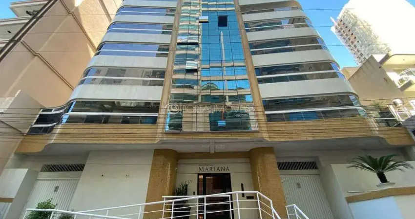 Espaço e conforto a 2 quadras do mar – 2 suítes e 2 vagas no residencial mariana