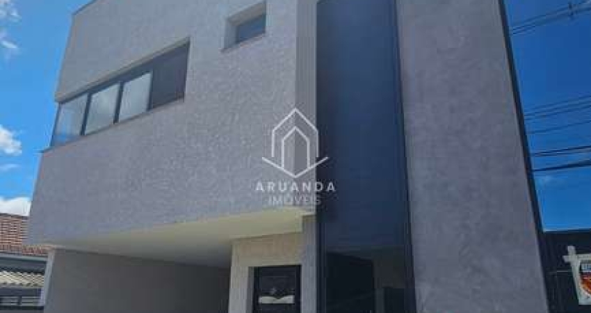 Sobrado 3 Suítes - Frente Rua - 140m² - Bacacheri / Tingui
