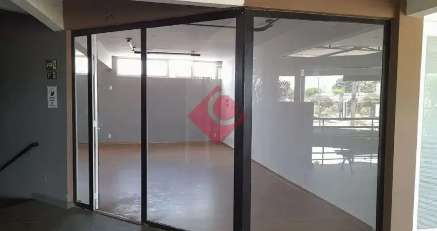 Loja reformada no centro comercial center fonte – araraquara