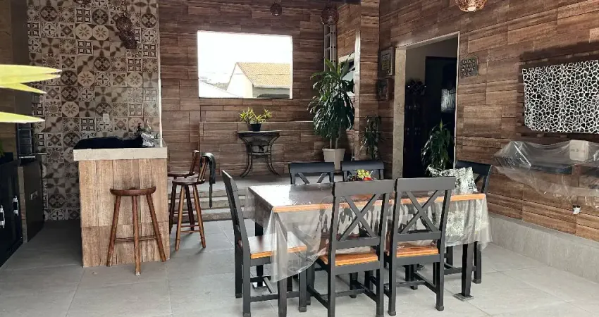 Casa com 3 quartos sendo 1 suíte,  em Campo Grande  no Rio de Janeiro-RJ.