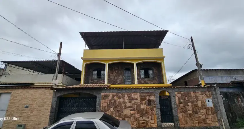 Casa com 3 quartos com 2 suítes em Vila Nova, em Campo Grande.
