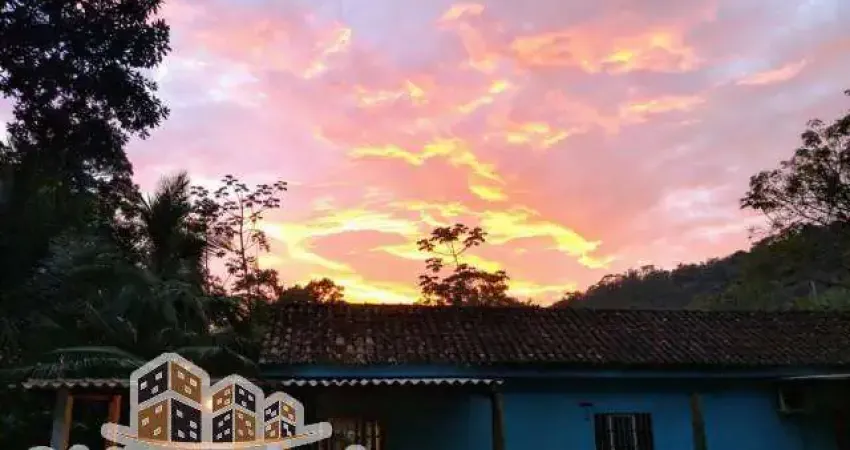 Chácara / sítio com 3 quartos à venda no Pegorelli, Caraguatatuba 