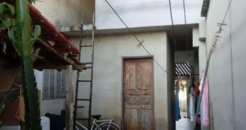 Casa com 2 quartos à venda na Rua Joaquim Aurélio Nabuco de Araújo, Perequê Mirim, Caraguatatuba