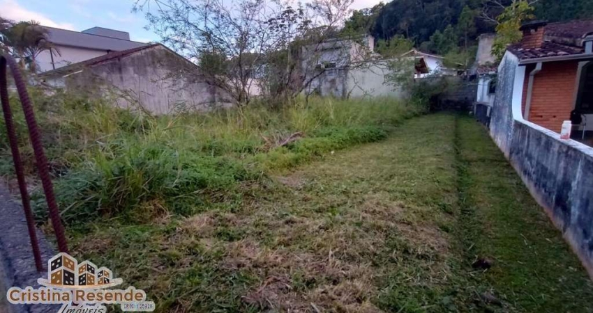 Terreno à venda na Rua Joaquim Aurélio Nabuco de Araújo, Massaguaçu, Caraguatatuba