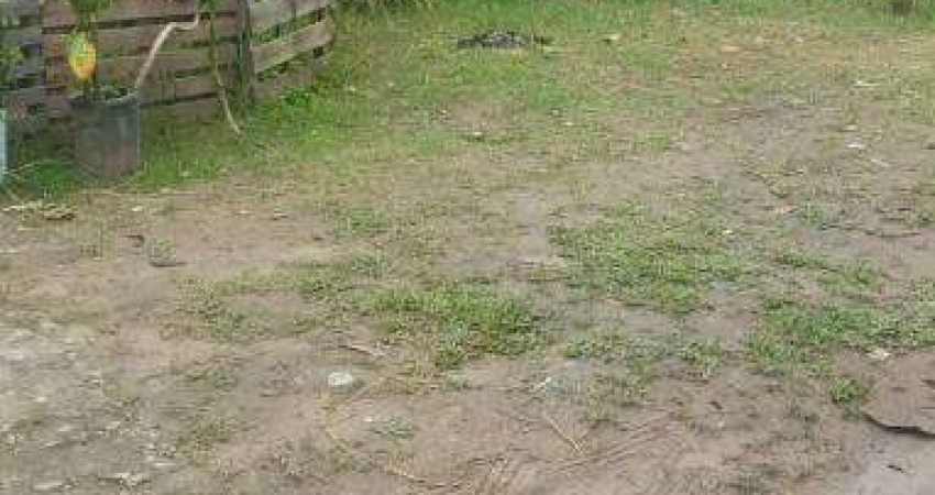 Terreno à venda no Jardim Tarumãs, Caraguatatuba 