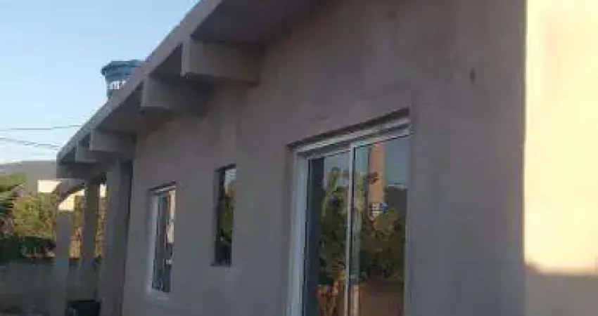 Casa com 2 quartos à venda no Travessão, Caraguatatuba 