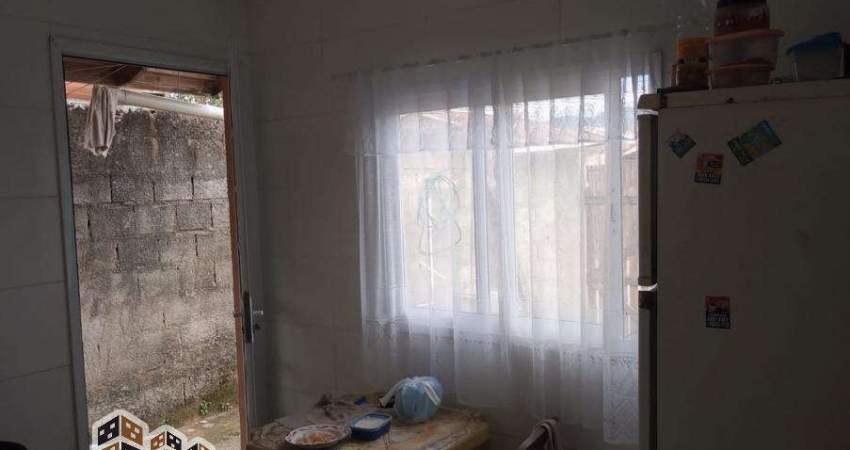 Casa com 2 quartos à venda no Travessão, Caraguatatuba 