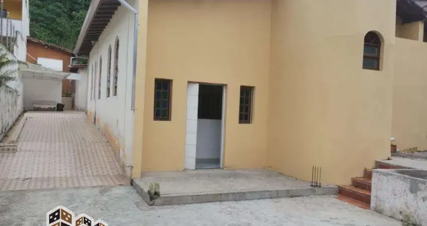 Casa com 5 quartos à venda no Cigarras, São Sebastião 