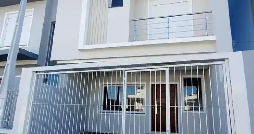 Sobrado com 3 dormitórios com closet e sacada no bairro nsg em canoas.