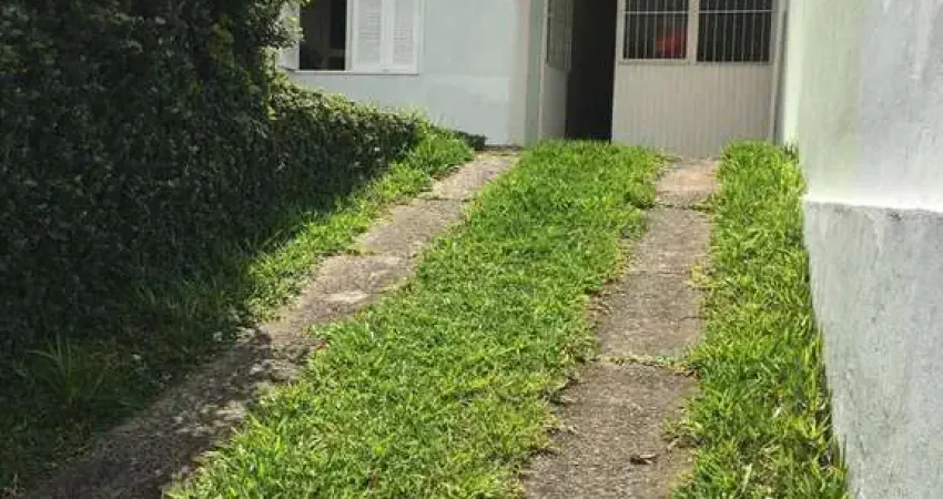 Casa de 2 dormitórios e com piscina no bairro são josé em canoas-rs