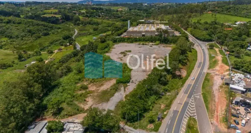 Excelente área  comercial com 20.000m² na cidade de Louveira. Boa localização com fácil acesso as principais vias de acesso.  Vale a pena conferir!! - AR001622-I