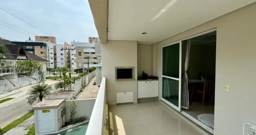 APARTAMENTO COM DOIS QUARTOS NA PRAIA DE PALMAS (SACADA AMPLA)