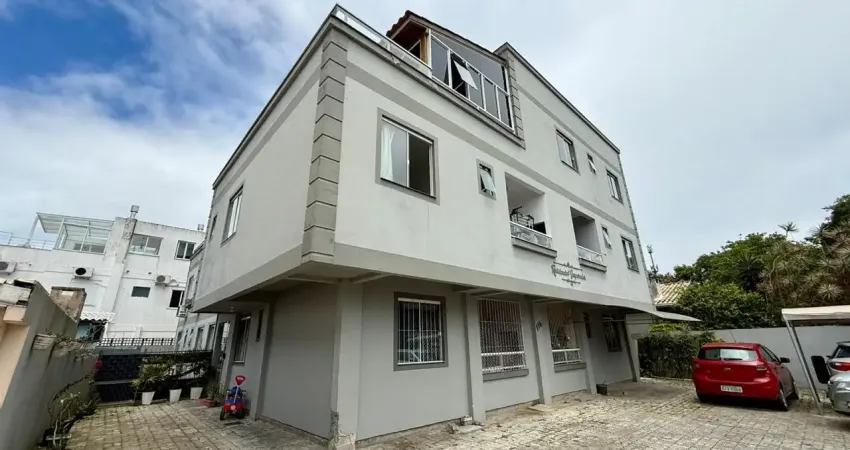 Apartamento com dois quartos sendo um suite na praia dos ingleses, bem localizado proximo ao centrinho e apenas 900 metros do mar