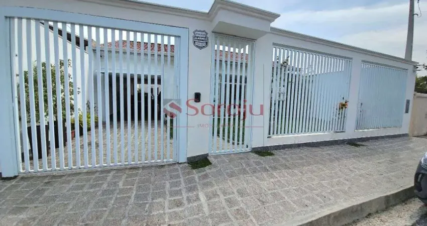 Saraju vende casa terrea no Conjunto Mercurio no Cajuru