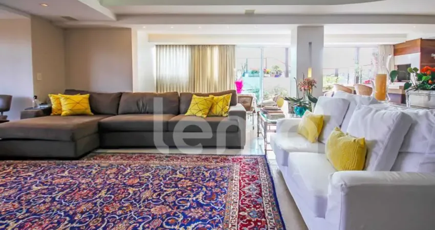 Apartamento com 4 quartos à venda no Ponta Aguda, Blumenau 
