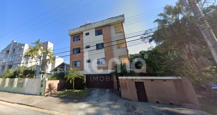 Apartamento com 2 quartos para alugar em Água Verde, Blumenau 