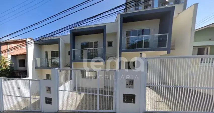 Casa com 2 quartos para alugar em Água Verde, Blumenau 
