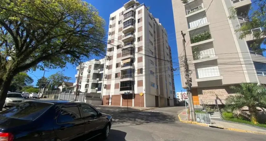 Apartamento com 3 quartos para alugar na Avenida Pedro Adams Filho, Centro, Novo Hamburgo