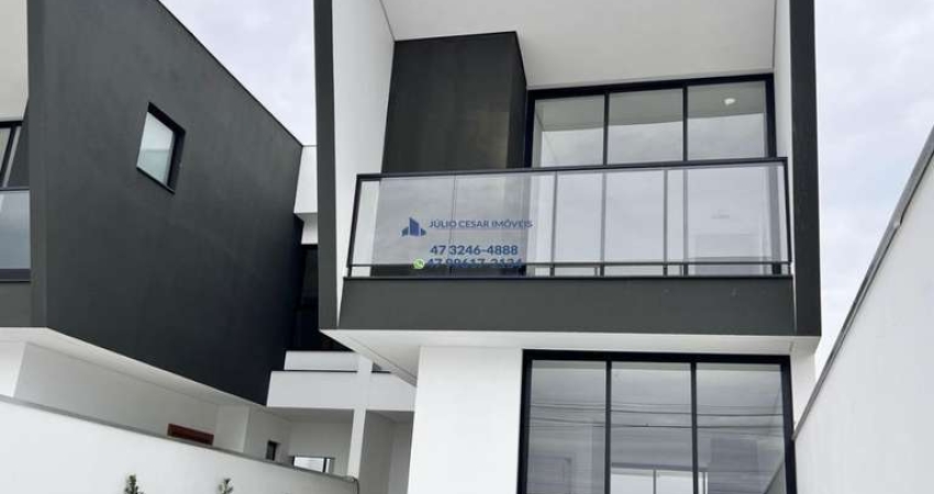 Geminado alto padrao recem construido com 3 suites 2 vagas no Bairro Cordeiros em Itajai