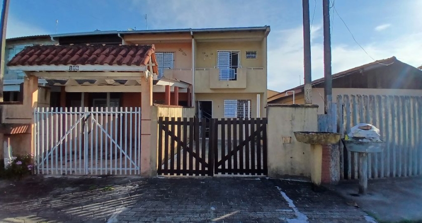 Sobrado de 3 quartos no Balneário Ipacaraí em Matinhos - Pr