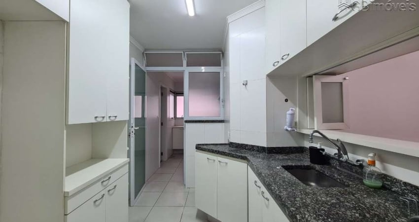 Apartamento com 3 quartos para alugar na Avenida Aratãs, 909, Moema, São Paulo