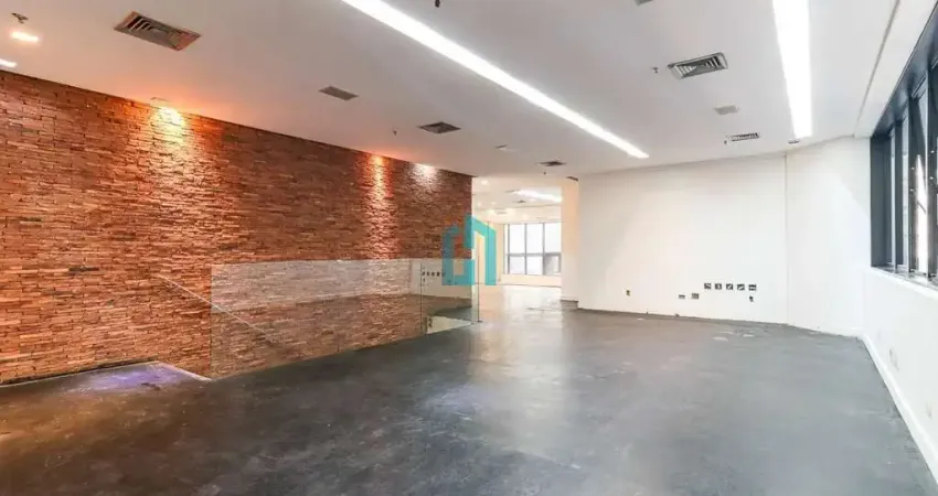 Casa comercial com 1 sala para alugar na Rua Maria Rosa, 71, Itaim Bibi, São Paulo