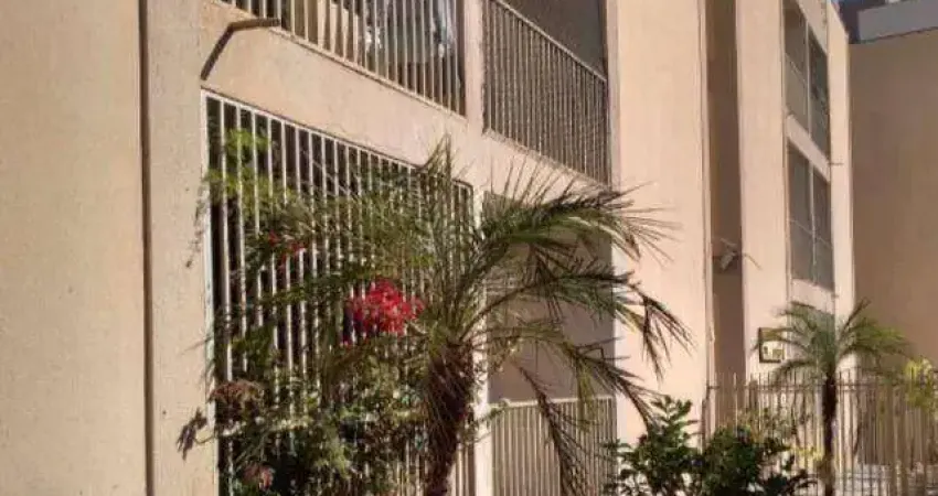 Apartamento à Venda no Jardim Panorama: 2 Dormitórios, 1 Vaga de Garagem e Recentemente Reformado!