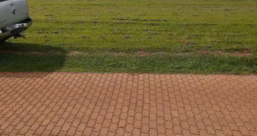 Terreno à venda na Enseada Azul II com 1250m² / Fronteira-MG