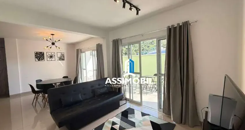 Apartamento mobiliado com 3 dormitórios à venda, 100 m² por R$ 749.000